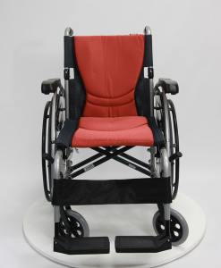 Karman Healthcare S-Ergo 125 Ergonomic Wheelchair with Flip-Back Armrest and Swing Away Footrest S-ERGO125F16RS